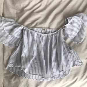 Off the shoulder top with ruffled shirt sleeves